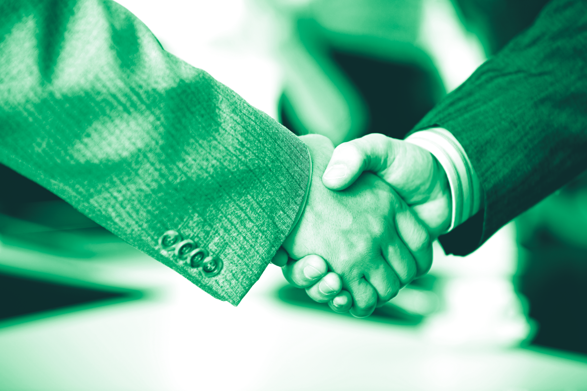 اكتساب الميزة التنافسية: التحالفات الاستراتيجية